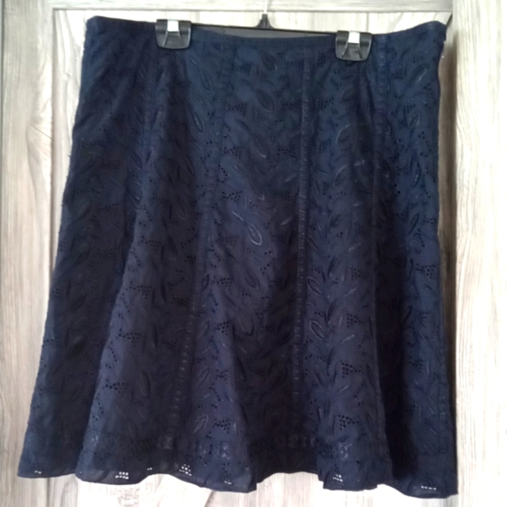 Nygard Navy Cotton Eyelet Flared Skirt 16P